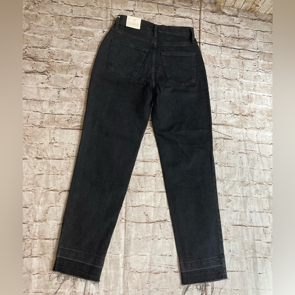 NWT universal tread 90s slim fitted hip and tie, black high-rise jeans size 2/R - Picture 3 of 11